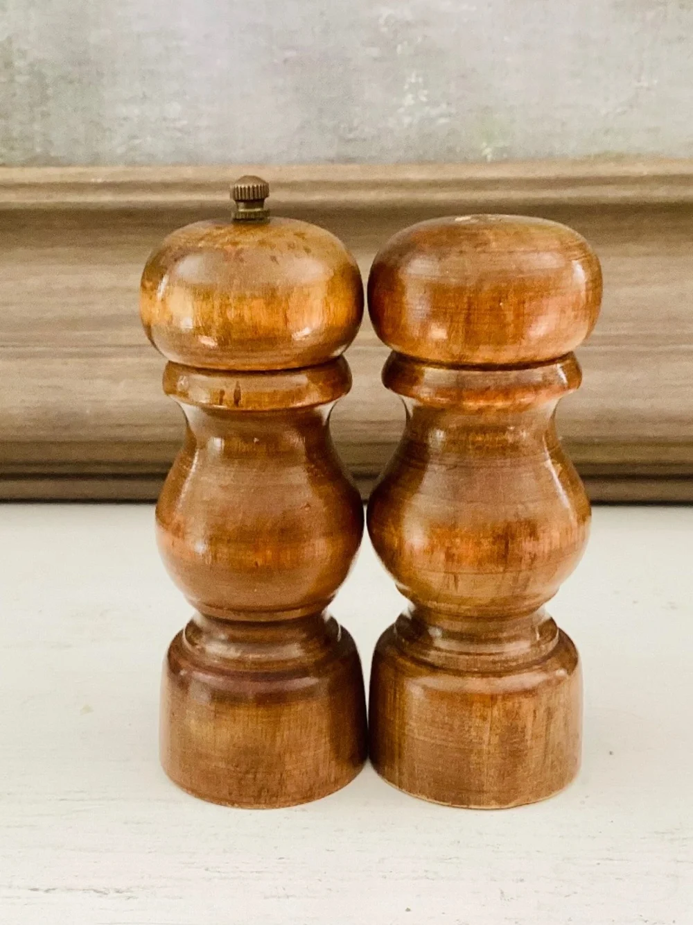 Vintage Turned Wood Salt Shaker & Pepper Mill MCM Rustic Cottagecore 5” Tall